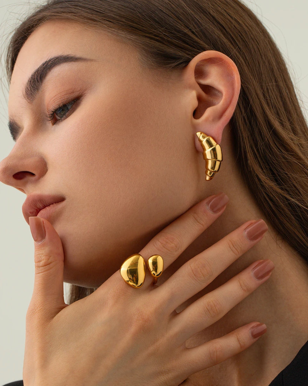 Coco & Verde Croissant Earrings