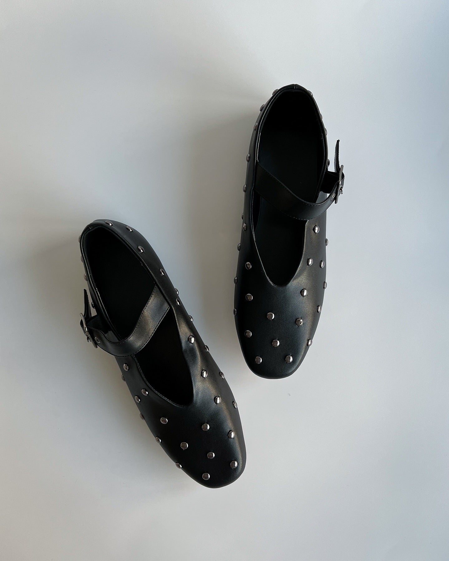 Paloma Rivet Ballet Flats