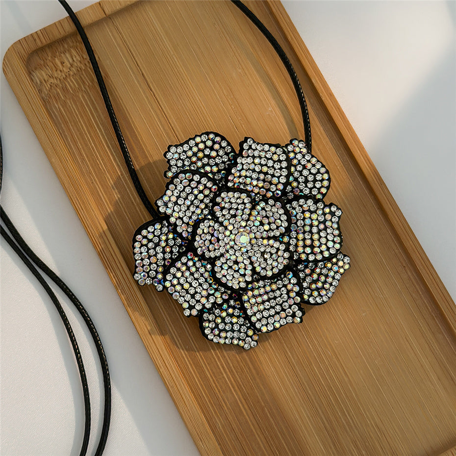 Rose Choker
