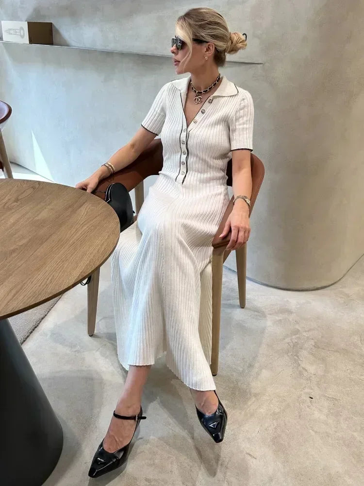 Diana Trikot-Strickkleid