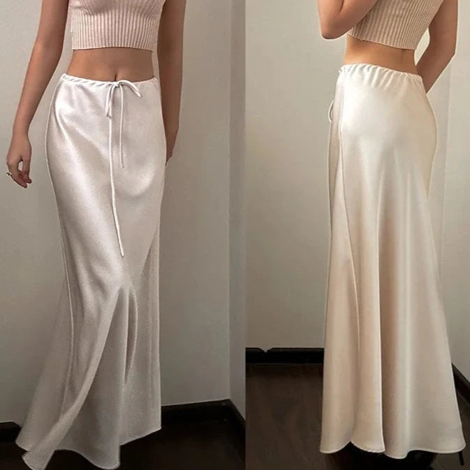 Kendall Maxirock aus Eisseide mit hoher Taille