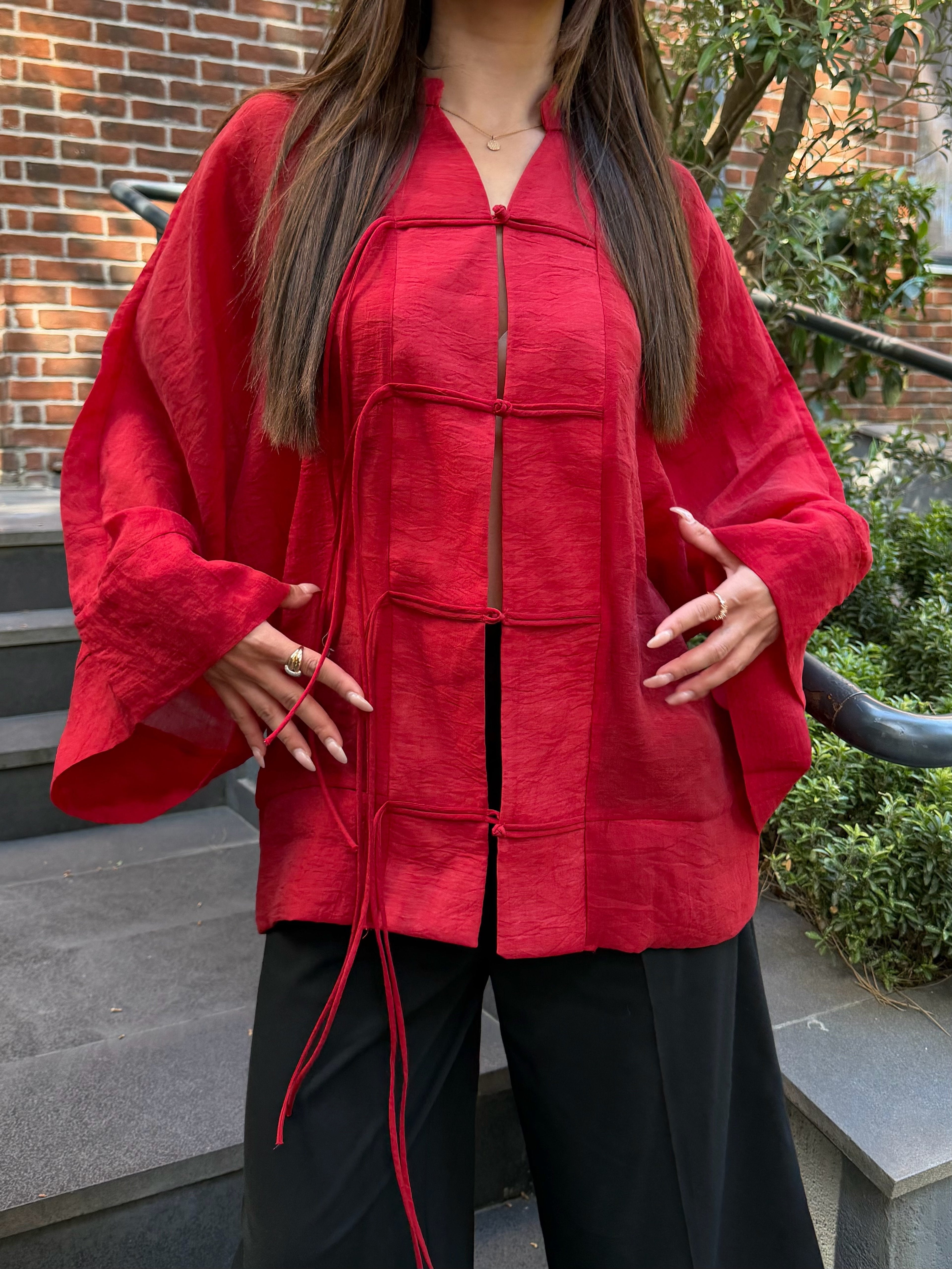 Ninon sheer kimono shirt in red