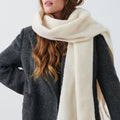 Modelo Soft & Chunky Scarf
