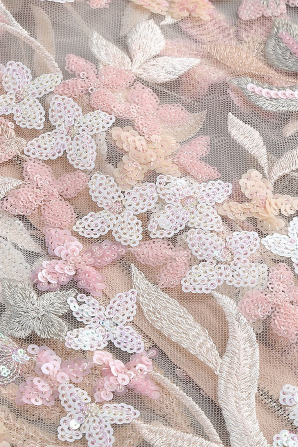 Séraphine Strapless Lace Gown detail