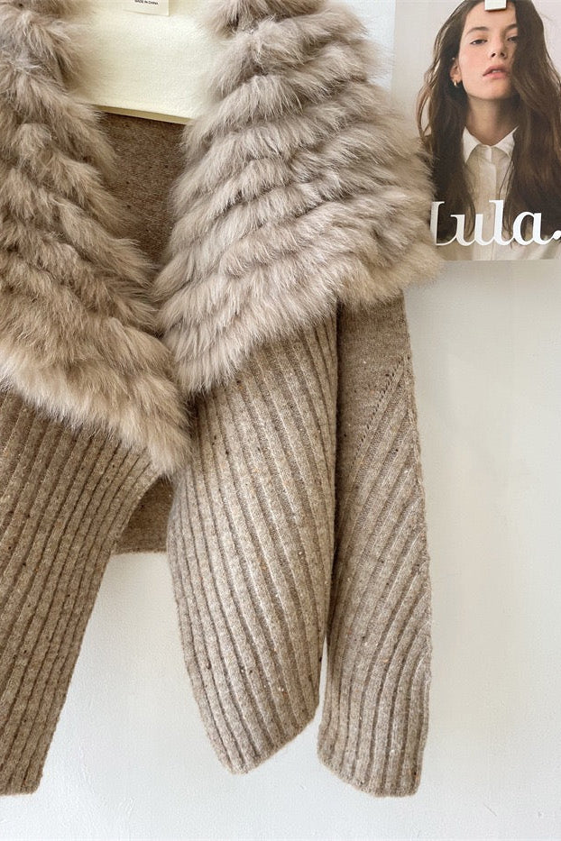 Diana Tricot Faux Fur Collar Ribbed Knit Cardigan