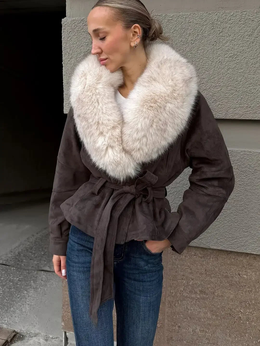 Ferryhill Oversized Fur Collar Belted Jacket in charcoal