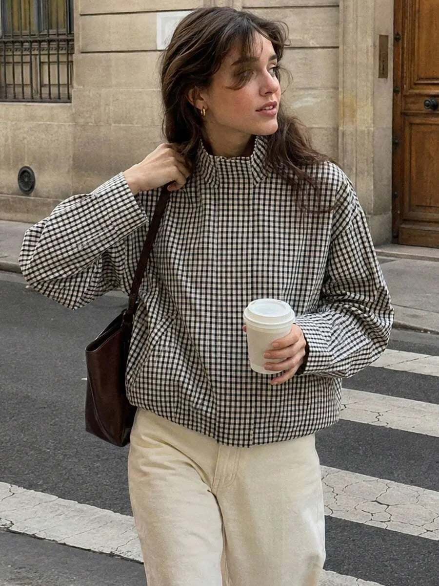 Black gingham funnel-neck jacket, Paris street