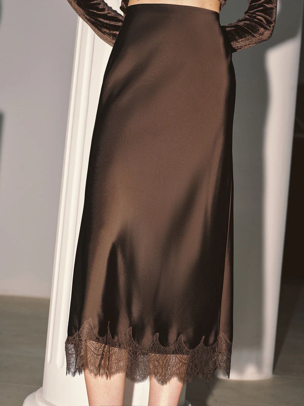 Dina Tricot Lace Trim Midi Skirt