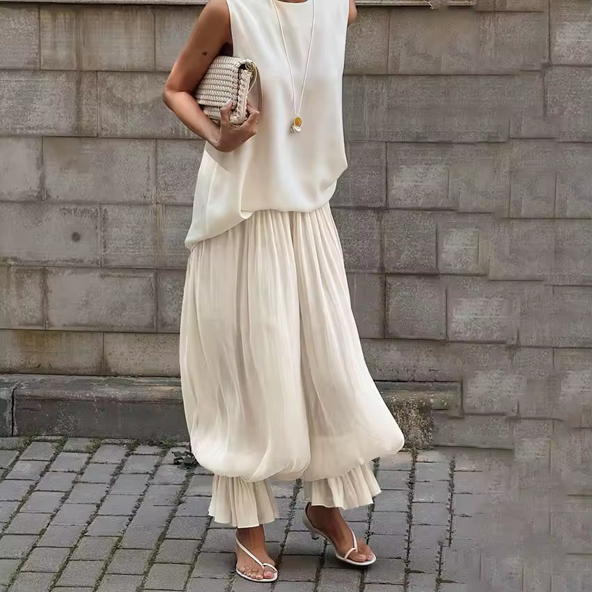Diana Tricot Flowy Balloon Pants