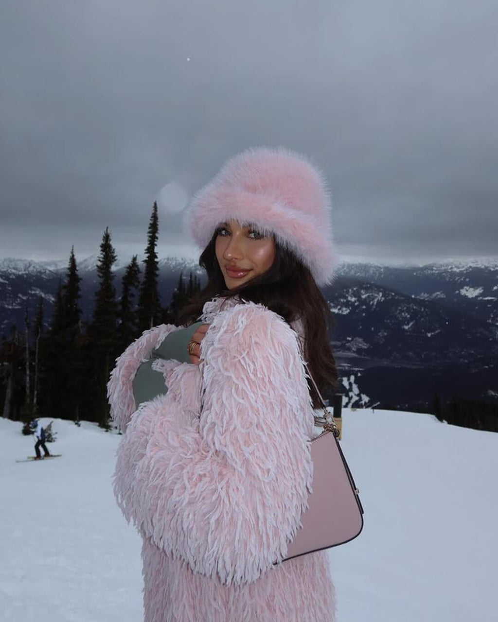 Odile Faux Fur Hat - Pink